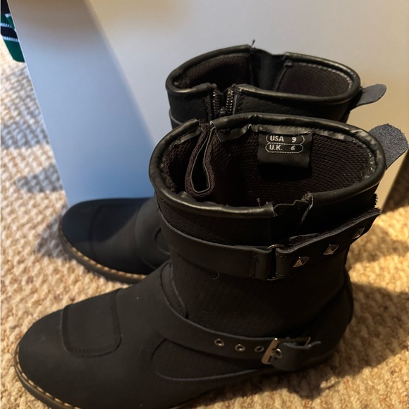 Joe rocket motorcycle riding boots - Picture 2 of 4